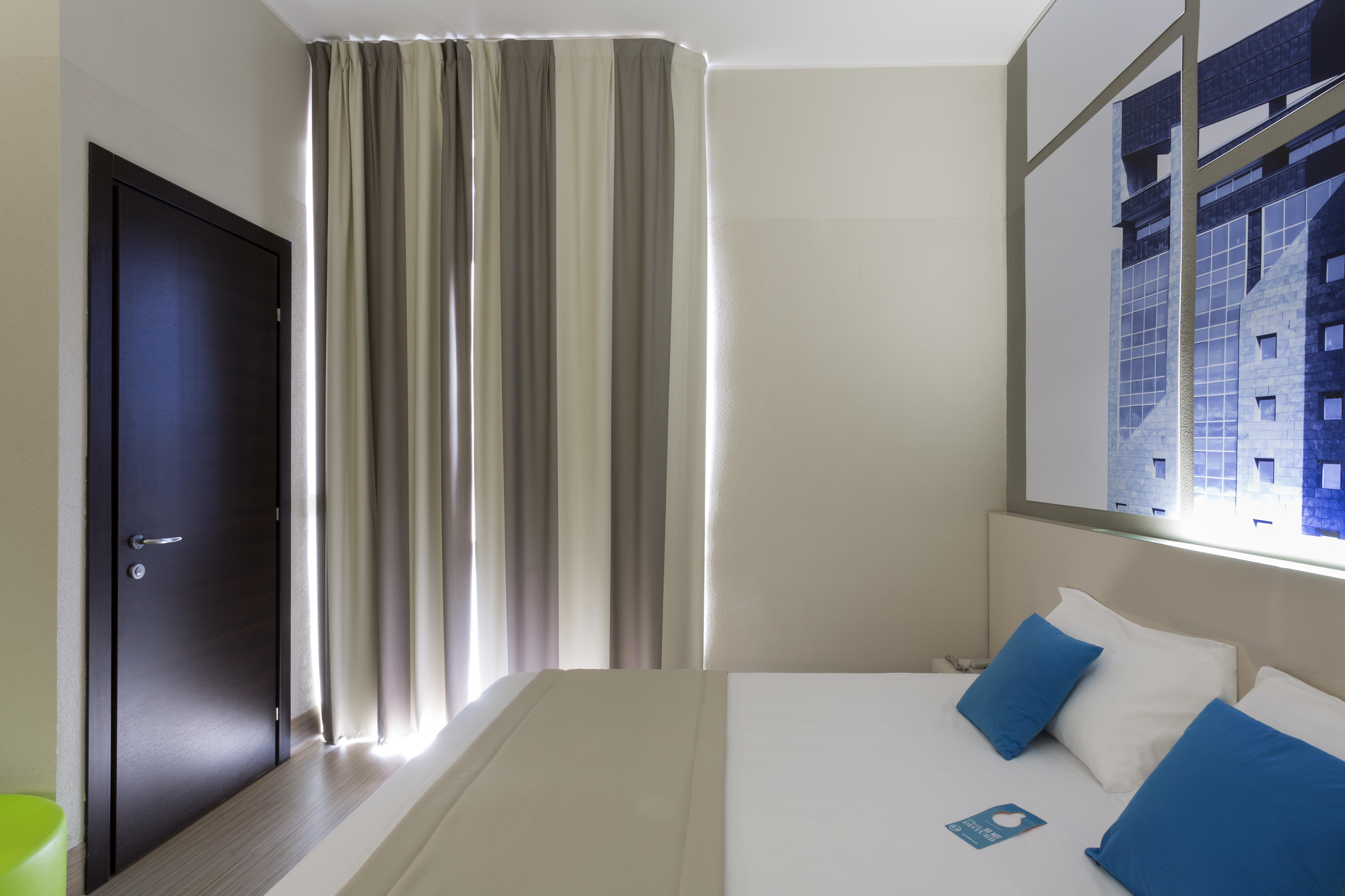 B&B Hotel Firenze Novoli Екстер'єр фото