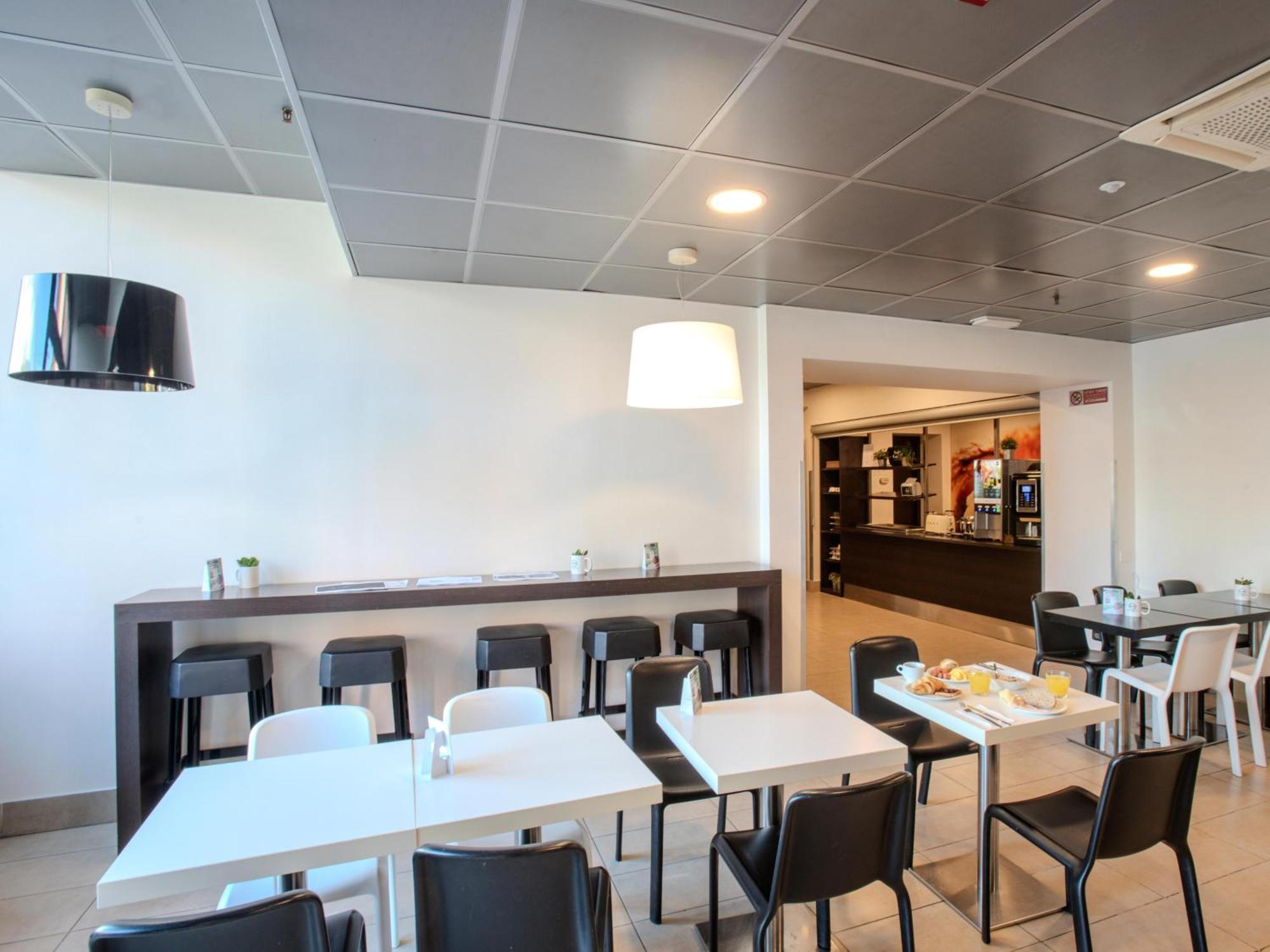 B&B Hotel Firenze Novoli Екстер'єр фото