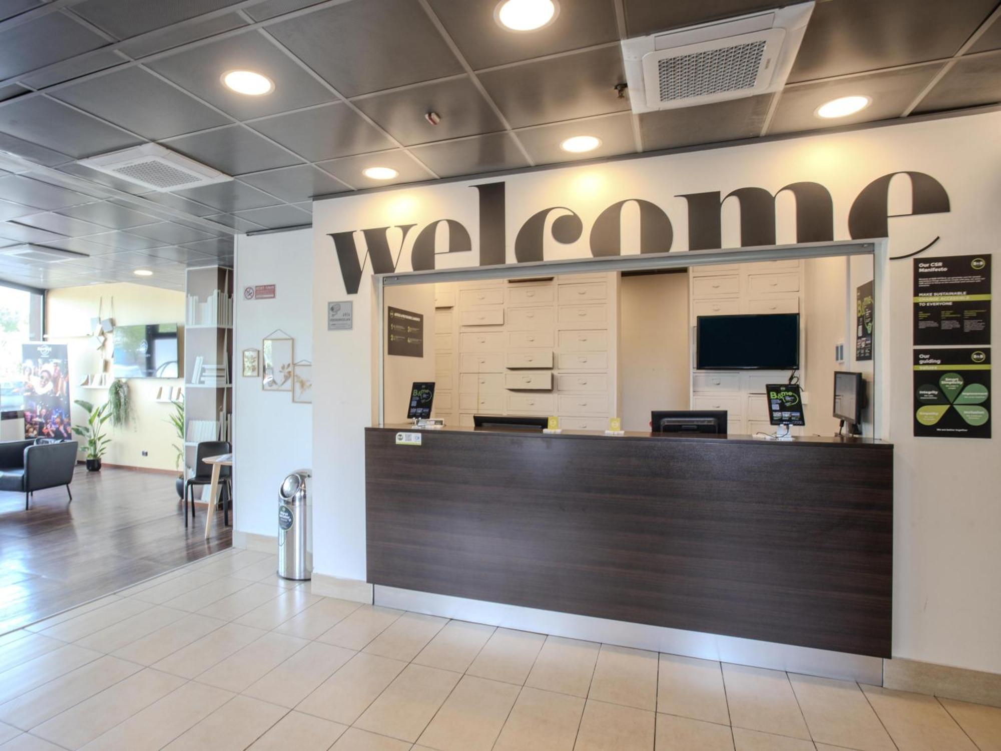 B&B Hotel Firenze Novoli Екстер'єр фото