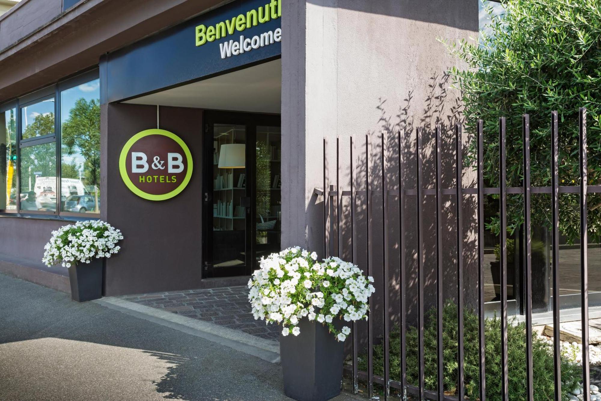 B&B Hotel Firenze Novoli Екстер'єр фото