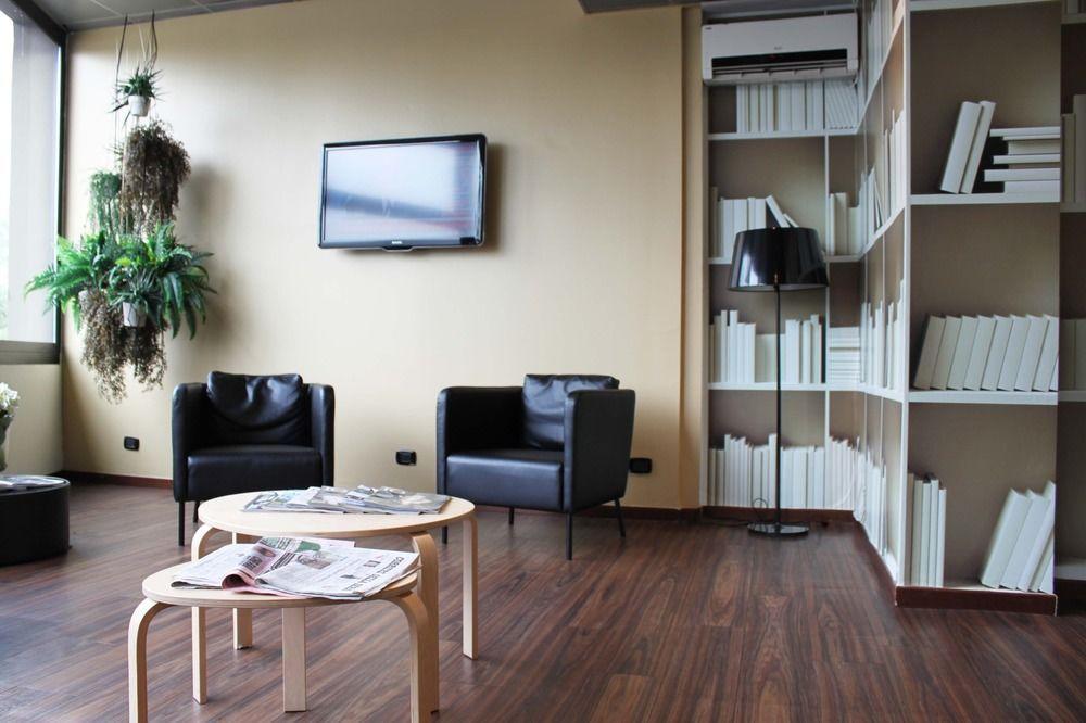 B&B Hotel Firenze Novoli Екстер'єр фото